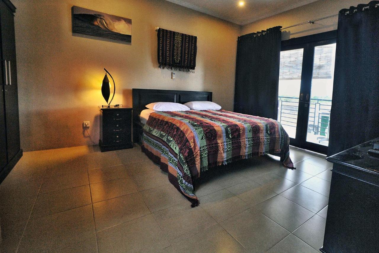 Wave House Gerupuk South Lombok Bed & Breakfast Praya Luaran gambar